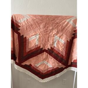 Handmade Hexagon Quilted Tablecloth For Round Table Grannycore Lace Edge